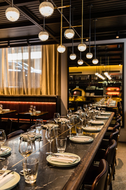 Mercado restaurant